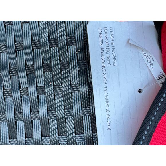 Whisker City Red Large Cat Harness and Leash Set - Picture 3 of 3